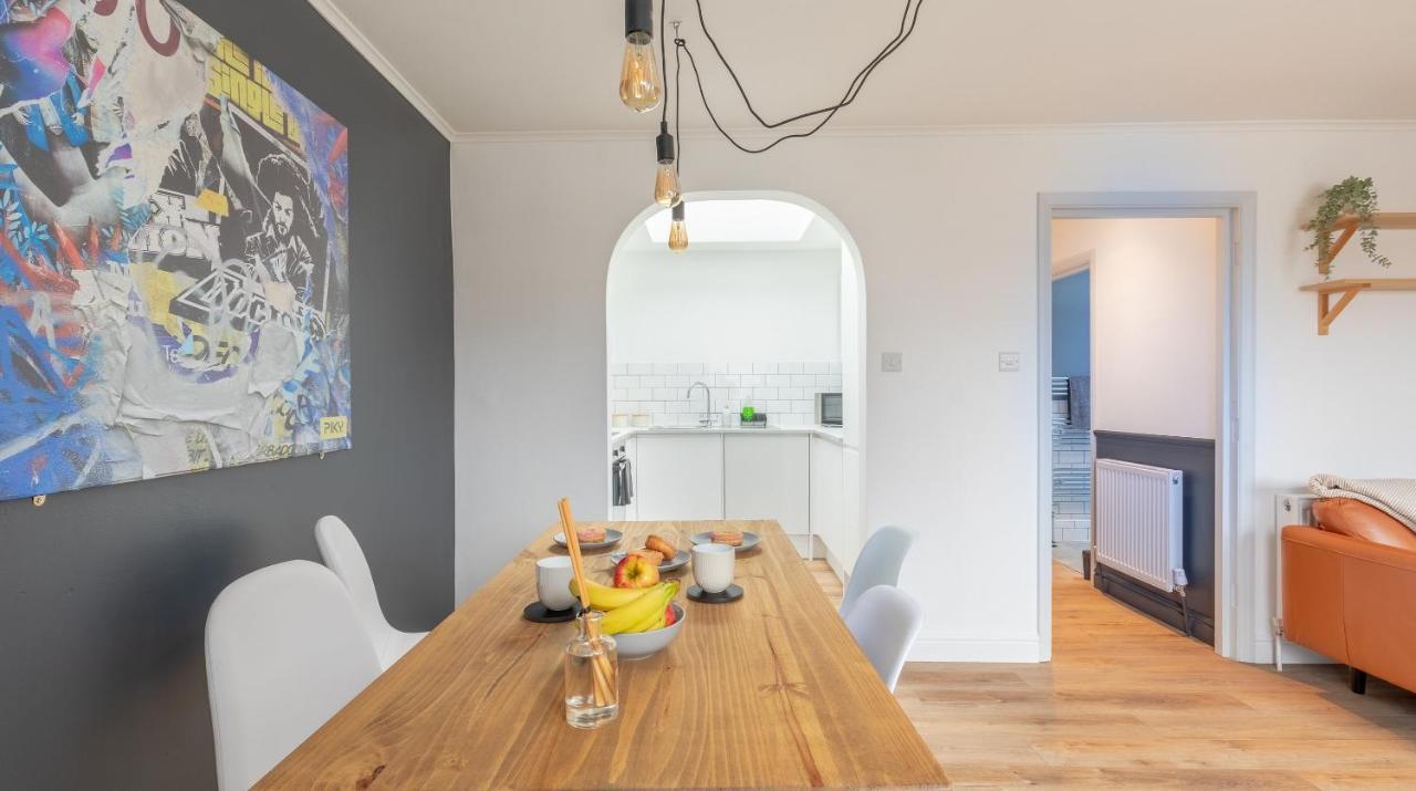 One Bed Top Floor, Brand New, Central Old Town Hastings Zewnętrze zdjęcie